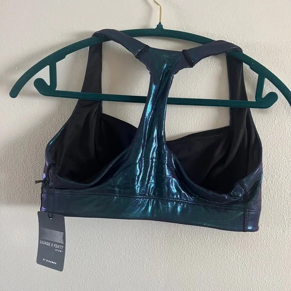 Fast-Lane Medium Impact Sports Bra - Picture 13 of 14